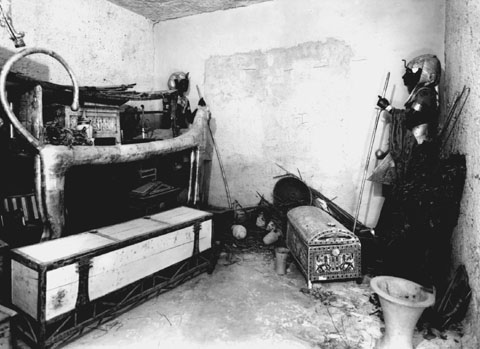 Burton photograph p0007 relating to Carter no. 041d
