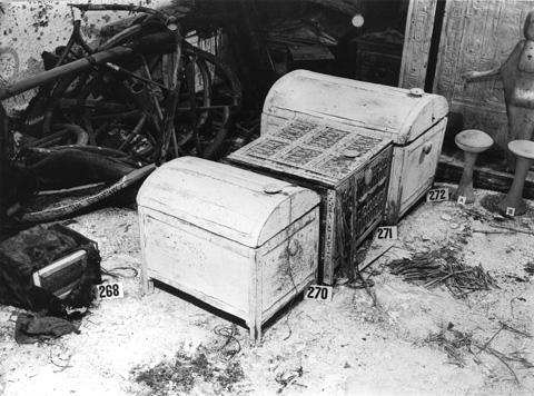 Burton photograph p1175a relating to Carter no. 271