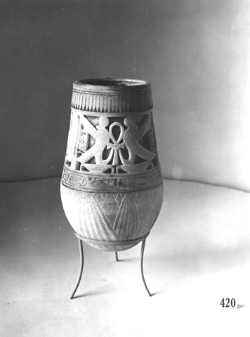 Burton photograph p1642 relating to Carter no. 420