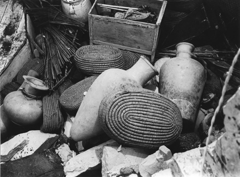 Burton photograph p1671 relating to Carter no. 369