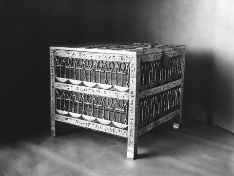 Burton photograph p1827 relating to Carter no. 271