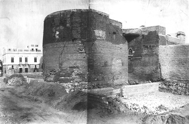 Lekegian, G., Cairo (1895
[Contemporary with Somers Clarke 19.28.])