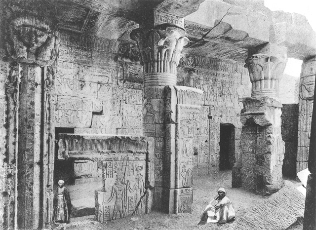 not known, The Theban west bank, Deir el-Medina (c.1890
[Estimated date.])