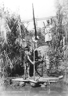 B�chard, H., Irrigation devices (before 1878
[Reproduced in 1878.]) (Enlarged image size=46Kb)