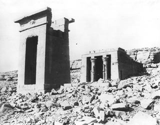 Sebah, J. P., Dendur (c.1890
[Estimated date.]) (Enlarged image size=40Kb)