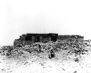 Sebah, J. P., Amada (c.1890
[Estimated date.]) (Enlarged image size=32Kb)