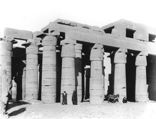 Beato, A., The Theban west bank, the Ramesseum (c.1890
[Estimated date.]) (Enlarged image size=32Kb)