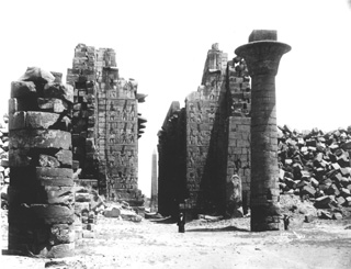 Beato, A., Karnak (c.1890
[Estimated date.]) (Enlarged image size=36Kb)