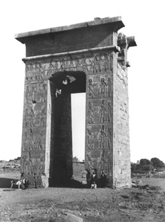 Beato, A., Karnak (c.1890
[Estimated date.]) (Enlarged image size=31Kb)