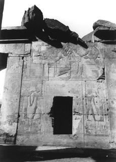 Beato, A., Abydos (c.1890
[Estimated date.]) (Enlarged image size=34Kb)