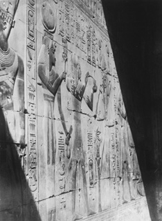 Beato, A., Abydos (c.1900
[In an album dated 1904.]) (Enlarged image size=37Kb)