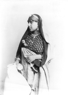 Lekegian, G., Studio groups and portraits (c.1890
[Estimated date.]) (Enlarged image size=21Kb)