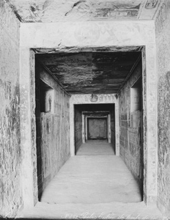 Zangaki, G., The Theban west bank, the Valley of the Kings (c.1890
[Estimated date.]) (Enlarged image size=35Kb)