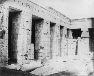 not known, The Theban west bank, Medinet Habu (c.1890
[Estimated date.]) (Enlarged image size=40Kb)