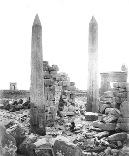 not known, Karnak (c.1890
[Estimated date.]) (Enlarged image size=33Kb)