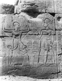 not known, Karnak (c.1890
[Estimated date.]) (Enlarged image size=52Kb)