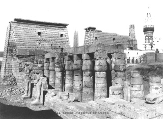 not known, Luxor (c.1890
[Estimated date.]) (Enlarged image size=38Kb)