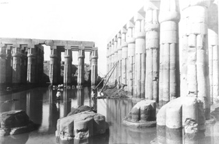 Beato, A. (taken at the same time as Gr. Inst. 6315), Luxor (c.1890
[Estimated date.]) (Enlarged image size=30Kb)
