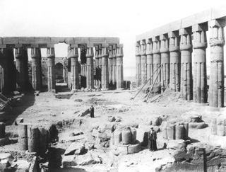 Beato, A., Luxor (c.1890
[Estimated date.]) (Enlarged image size=41Kb)