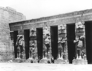 Beato, A., The Theban west bank, Medinet Habu (c.1890
[Estimated date.]) (Enlarged image size=37Kb)