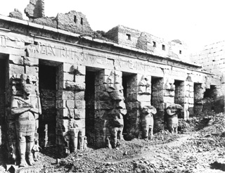 Good, F. M., The Theban west bank, Medinet Habu (c.1860
[Estimated date.]) (Enlarged image size=50Kb)