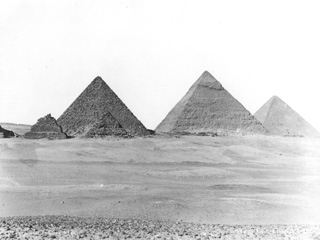 Lekegian, G., Giza (c.1890
[Estimated date.]) (Enlarged image size=23Kb)