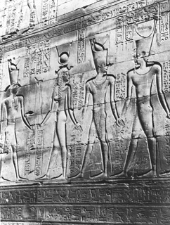 not known, Edfu (c.1890
[Estimated date.]) (Enlarged image size=55Kb)
