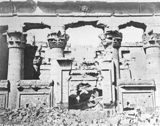 Sebah, J. P., Kalabsha (c.1875
[Estimated date.]) (Enlarged image size=51Kb)
