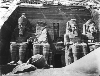 Sebah, J. P., Abu Simbel (before 1874
[Gr. Inst. 3385 in an album dated 1873-4.]) (Enlarged image size=46Kb)