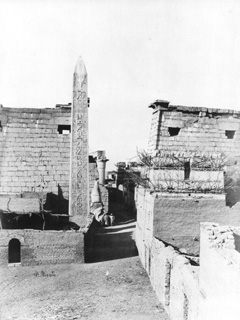 Beato, A., Luxor (before 1872
[In an album dated 1871-2.]) (Enlarged image size=33Kb)