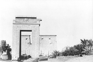 not known, Karnak (before 1872
[In an album dated 1871-2.]) (Enlarged image size=23Kb)