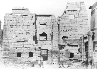 Beato, A., The Theban west bank, Medinet Habu (before 1872
[In an album dated 1871-2.]) (Enlarged image size=42Kb)