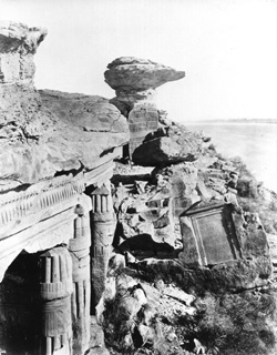 Frith, F.  [Included in an album labelled Historical Photographs. Egypt. Frith's Universal Series, folio ii, in Sackler Library, Oxford, 327 Fri la fol.], Gebel el-Silsila West (1856-60
[The dates of Frith's visits to Egypt.]) (Enlarged image size=44Kb)