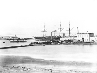 not known, Suez (before 1872
[In an album dated 1871-2.]) (Enlarged image size=23Kb)