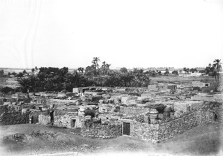 Beato, A., Karnak (c.1890
[Estimated date.]) (Enlarged image size=29Kb)