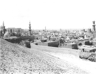 not known, Cairo (c.1890
[Estimated date.]) (Enlarged image size=33Kb)