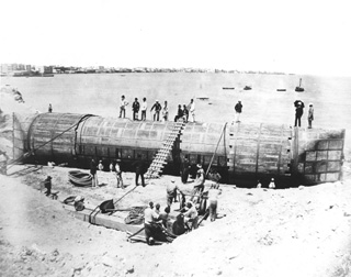 Borgiotti, Alexandria (1877
[The London obelisk removed in 1877-8.]) (Enlarged image size=34Kb)