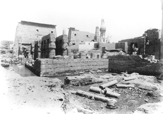 Beato, A., Luxor (c.1890
[Estimated date.]) (Enlarged image size=34Kb)