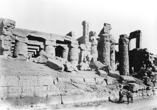 Beato, A., Karnak (c.1890
[Estimated date.]) (Enlarged image size=37Kb)
