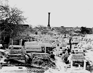 Bonfils, F., Alexandria (c.1880
[Estimated date.]) (Enlarged image size=35Kb)
