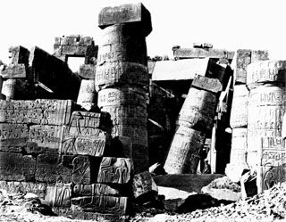 Bonfils, F., Karnak (c.1880
[Estimated date.]) (Enlarged image size=37Kb)