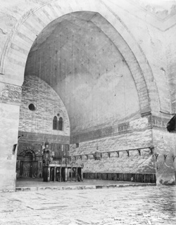 Sebah, J. P., Cairo (before 1876
[In an album dated 1876.]) (Enlarged image size=38Kb)