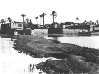 not known, Egyptian countryside (before 1876
[In an album dated 1876.]) (Enlarged image size=32Kb)