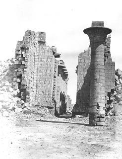 Sebah, J. P., Karnak (before 1876
[Gr. Inst. Library A 35 in an album dated 1876.]) (Enlarged image size=37Kb)