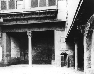 Sebah, J. P., Cairo (c.1890
[Estimated date.]) (Enlarged image size=36Kb)